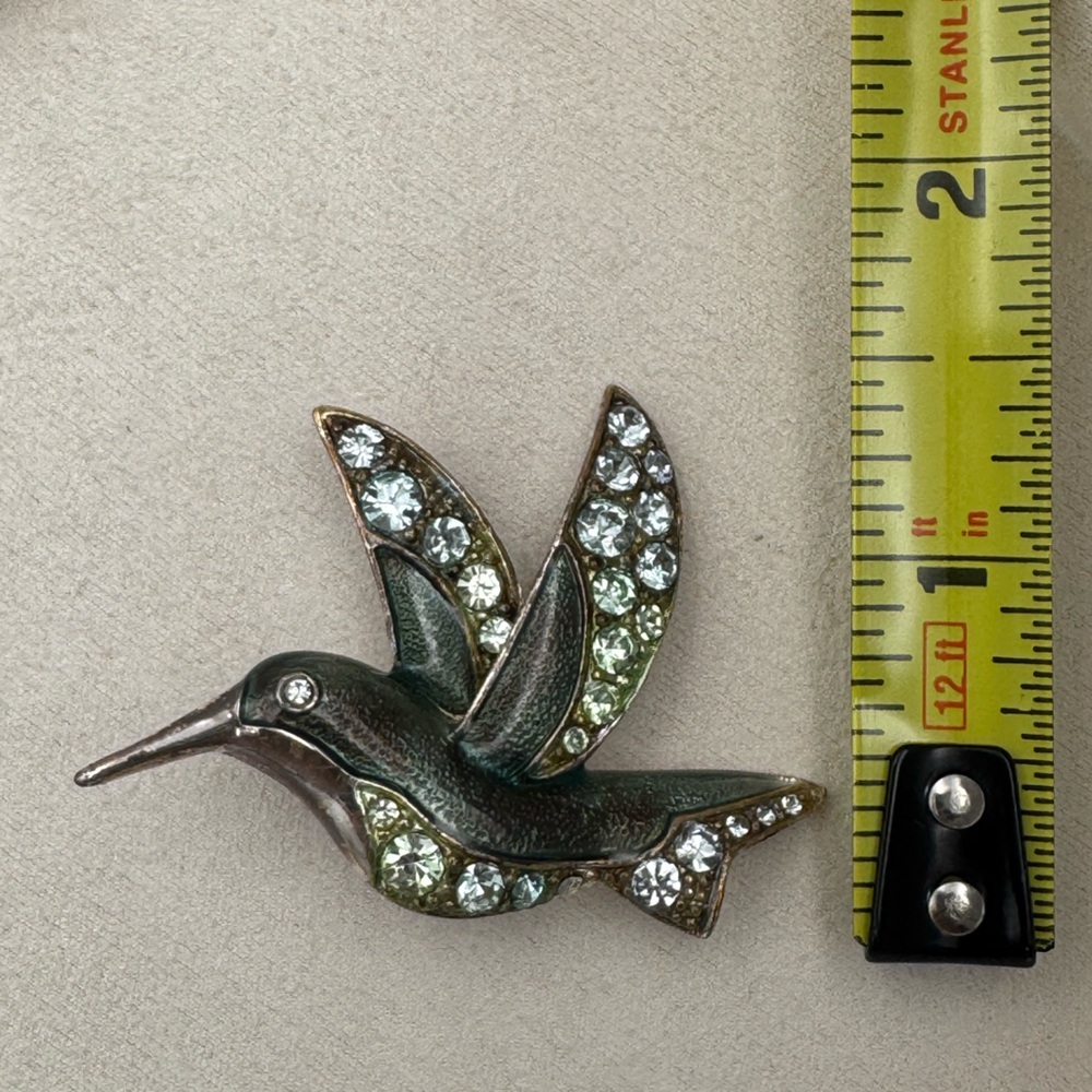 VTG Liz Claiborne LC Hummingbird Brooch Green Enamel Rhinestone Bird Pin Signed - Picture 7 of 8